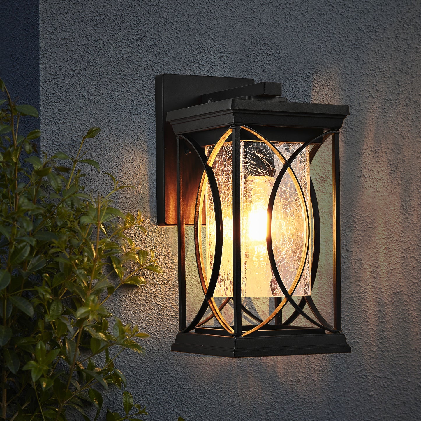 Crackle Glass Wall Lantern